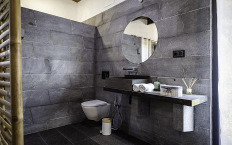 Master bedroom en suite facilities